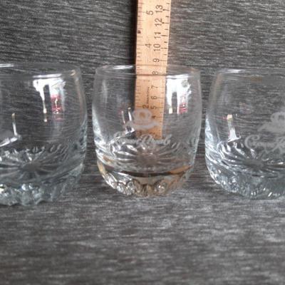 Vintage drinking glass     (LOT 37)
