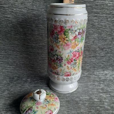 Vintage Tilso porcelain   (LOT 53)