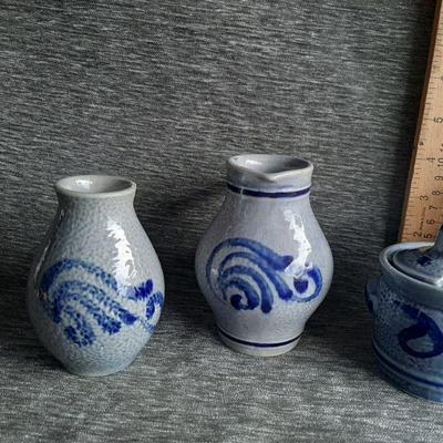 Vintage salt glazed      (LOT 56)