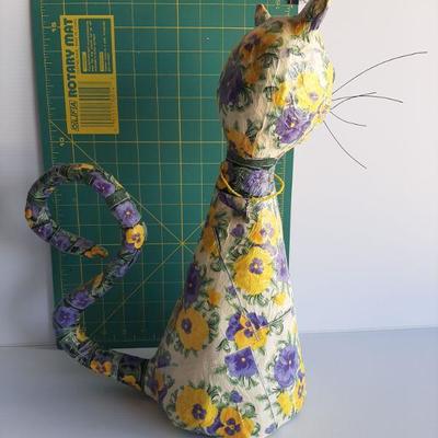 Paper Mache Cat  (LOT 111)