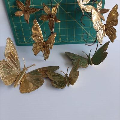 Vintage Butterflies   (LOT 149)