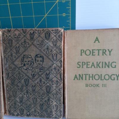 Vintage books   (LOT 158)