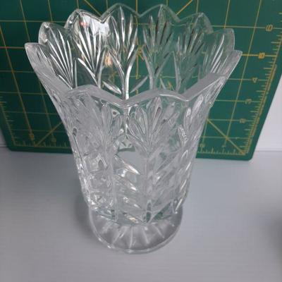 Vintage vase   (LOT 167)