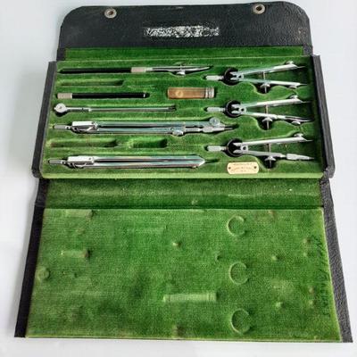 Vintage tool set (LOT 179)