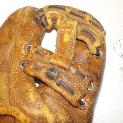 Real " 1900's Professional Base ball glove"