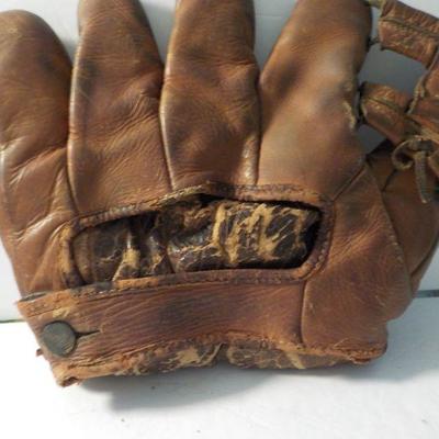 " A 1900's era Pro Wilson Baseball glove with markings."