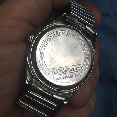 Vintage Waltham 17 Jewel Menâ€™s Winding Watch