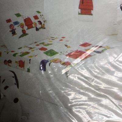 #16 1971 united feature syndicate peanuts Western king fitted sheet