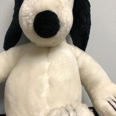 #18 Vintage 1968 united feature syndicate snoopy plush doll