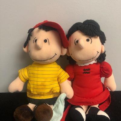 #70 Linus and Lucy plush dolls