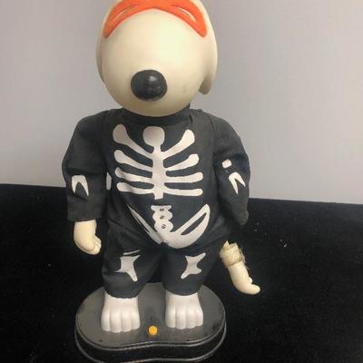 #81 Vintage snoopy dressed as skeleton Halloween Decor