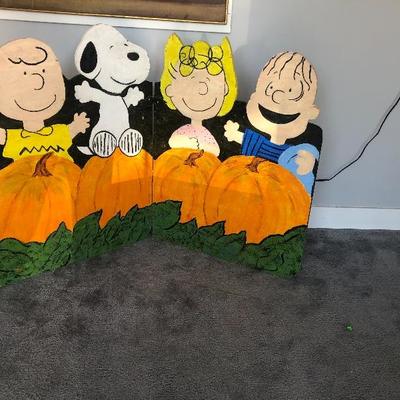 #131 Halloween yard decor