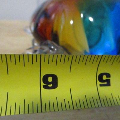 Lot 214 - Vinci Dynasty Gallery Art Glass Hand Fused Paperweight - Sea Turtle Colorful
