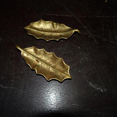 2 Fall Brass Leaves, Ashtray, Brass Leaf