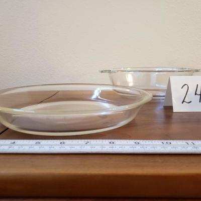 Lot 24: Pyrex Bowls and Pie Plate Lot