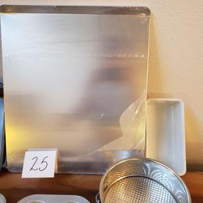 Lot 25: Baking Lot