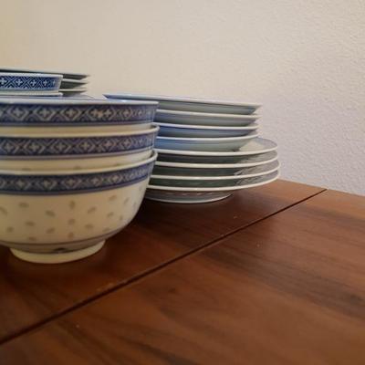 Lot 27: Jingdezhen China Rice Grain Blue & White - Flower & Dragon Porcelain Dish Set