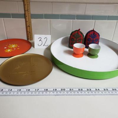Lot 32: Mid Century Modern Georges Bertrand Green Tray, (2) Egg Cups & Cozies, 2 Plates 