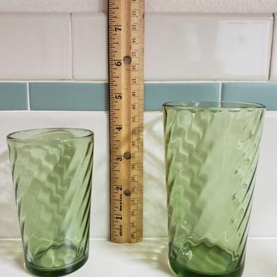 Lot 33: Mid Century Modern Green Small & Medium Glass Tumblers 