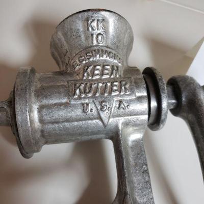 Lot 36: Vintage E.C. Simmons Keen Kutter