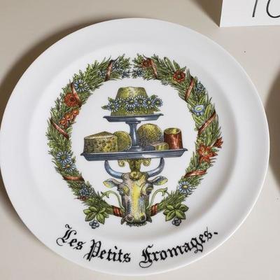 Lot 48: (2) Giraud Limoges Plates