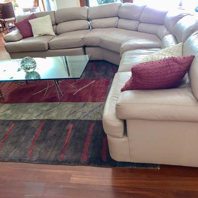 AEC 39  OFF WHITE HUGE 3 PC LEATHER SECTIONAL SOFA DELAYED PICKUP 