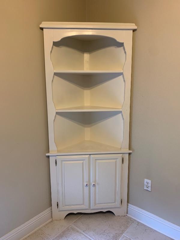 Solid Wood White Corner