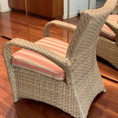 ARC 188  WOVEN WICKER CLUB CHAIR STRIPE SEAT CUSHION