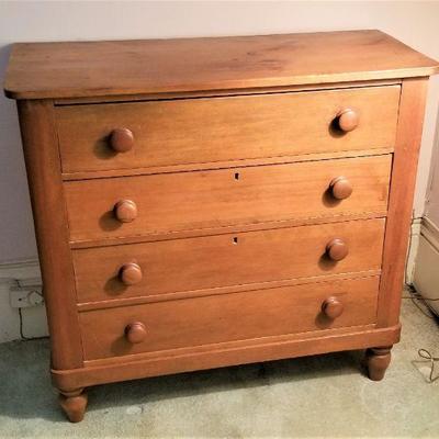 Lot #341  Cute Antique Knotty Pine Chest of Drawers - good condition