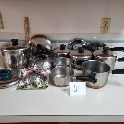 Lot 51: Revere Ware Pots with Lids and Pressure Cooker Lids