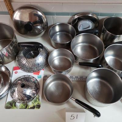Lot 51: Revere Ware Pots with Lids and Pressure Cooker Lids
