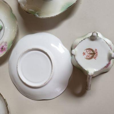 Lot 56: Antique Prussian Demitasse Cups 2 sets of 3