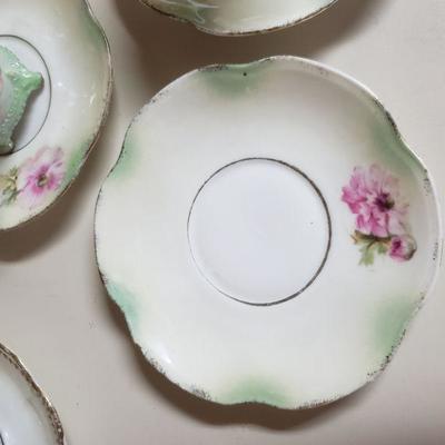 Lot 56: Antique Prussian Demitasse Cups 2 sets of 3