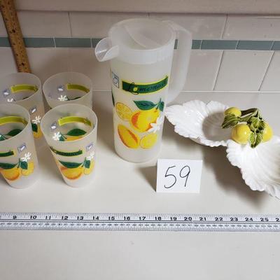 Lot 59: Vintage Porcelain Lemon & Leaf Dish & Plastic Lemonade Pitcher and (4) Cups