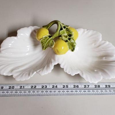 Lot 59: Vintage Porcelain Lemon & Leaf Dish & Plastic Lemonade Pitcher and (4) Cups