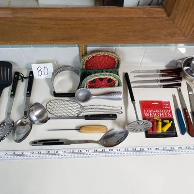 Lot 80: Kitchen Utensils Lot