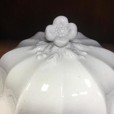 4-004 Ironstone Tureen