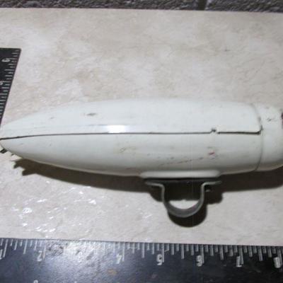 4-031 Vintage Delta Bicycle Light and Tire Generator