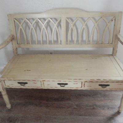 LOT 7  WOODEN BENCH