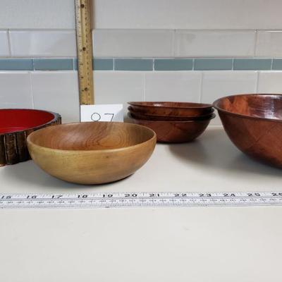 Lot 87: Mid Century Wood Bowl lot