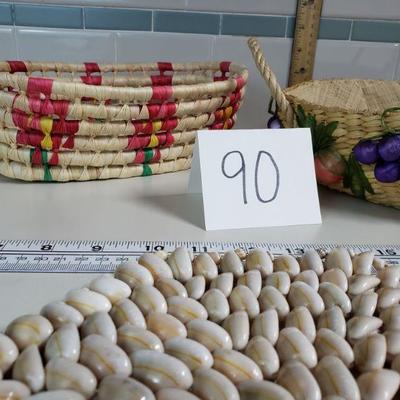 Lot 90: Basket and Hot Pad Lot