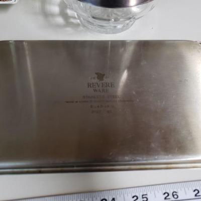 Lot 91: Trays, Bud Vase and Italian glass Bowl lot