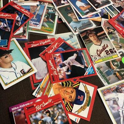 #114 Mixed lot of Baseball cards Lot A  80's and 90