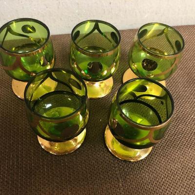 #150 Green and Gold Liquor Glasses (5) 