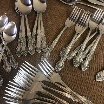 #207 STAINLESS STEELE LUSTERWARE FLATWARE