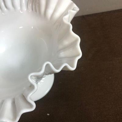 #208 FENTON Hobnail white milk glass 