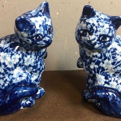 #216 2 a Pair of Calico Cats