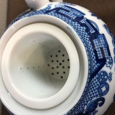 #286 Asian Tea Pot Blue Transferware 