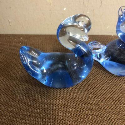 #289  Cat and Swan Blue Glass 