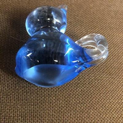 #289  Cat and Swan Blue Glass 
